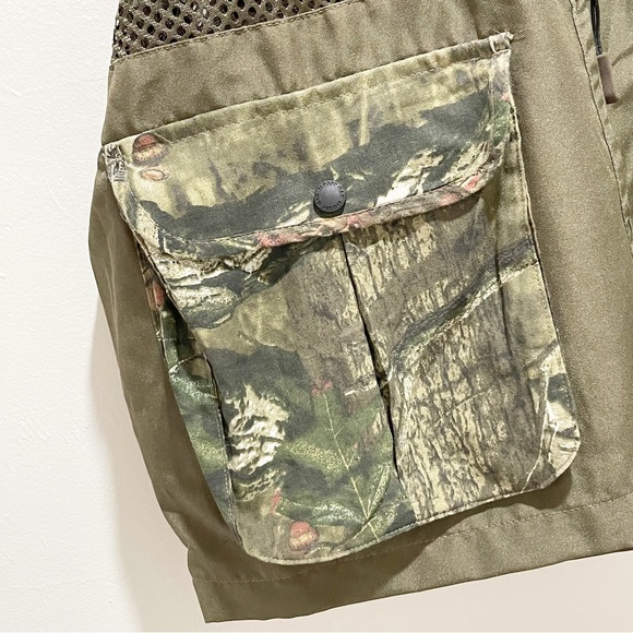 MOSSY OAK Men’s BREAKUP INFINITY Camp Hunting Vest Camo Mesh Game Pocket Sz M/L - Picture 4 of 8